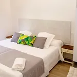 Apartman Vallespin 43 Parking, Wifi