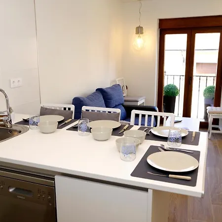 Vallespin 43 Parking, Wifi * Avila