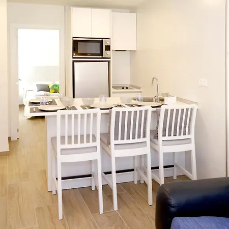 Vallespin 43 Parking, Wifi Appartement