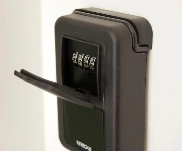 Vallespin 43 Parking, Wifi 아파트 Ávila