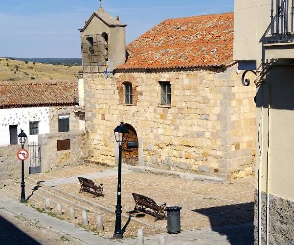 Vallespin 43 Parking, Wifi