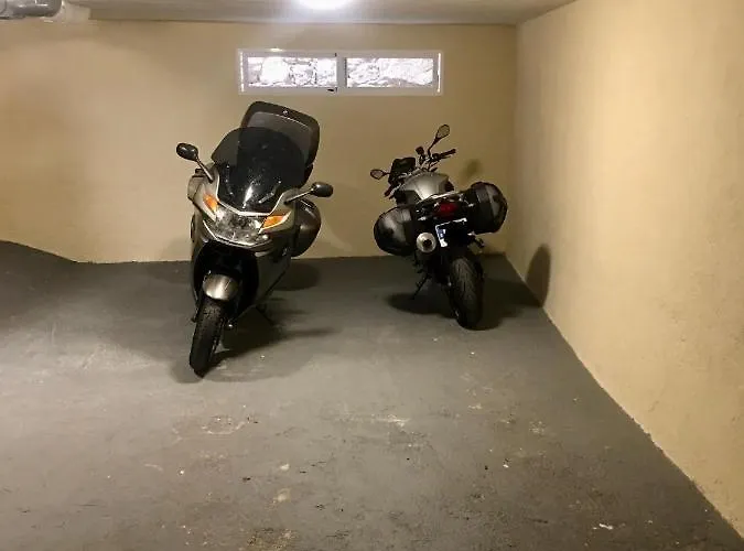 Vallespin 43 Parking, Wifi 아파트