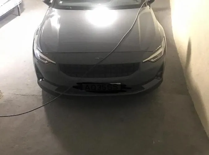 Vallespin 43 Parking, Wifi *