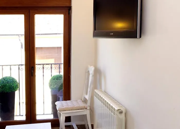 Vallespin 43 Parking, Wifi * Avila